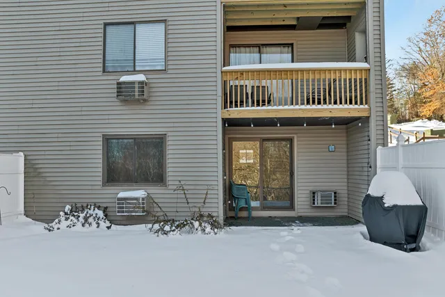 $235,000 | 107 Treetop Circle, Unit 11, Laconia, NH 03246