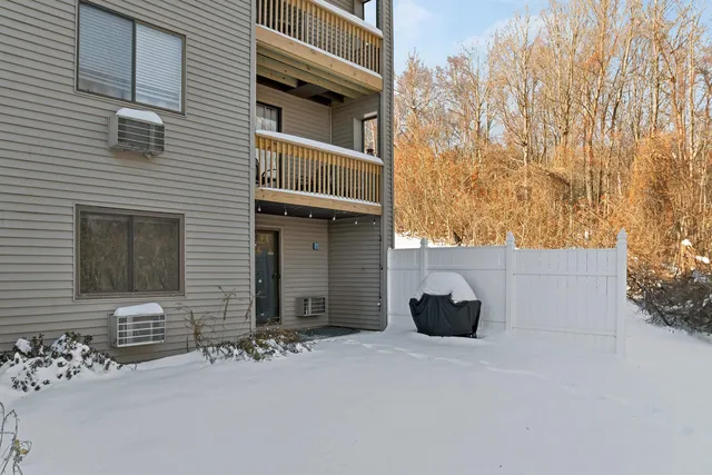 $235,000 | 107 Treetop Circle, Unit 11, Laconia, NH 03246