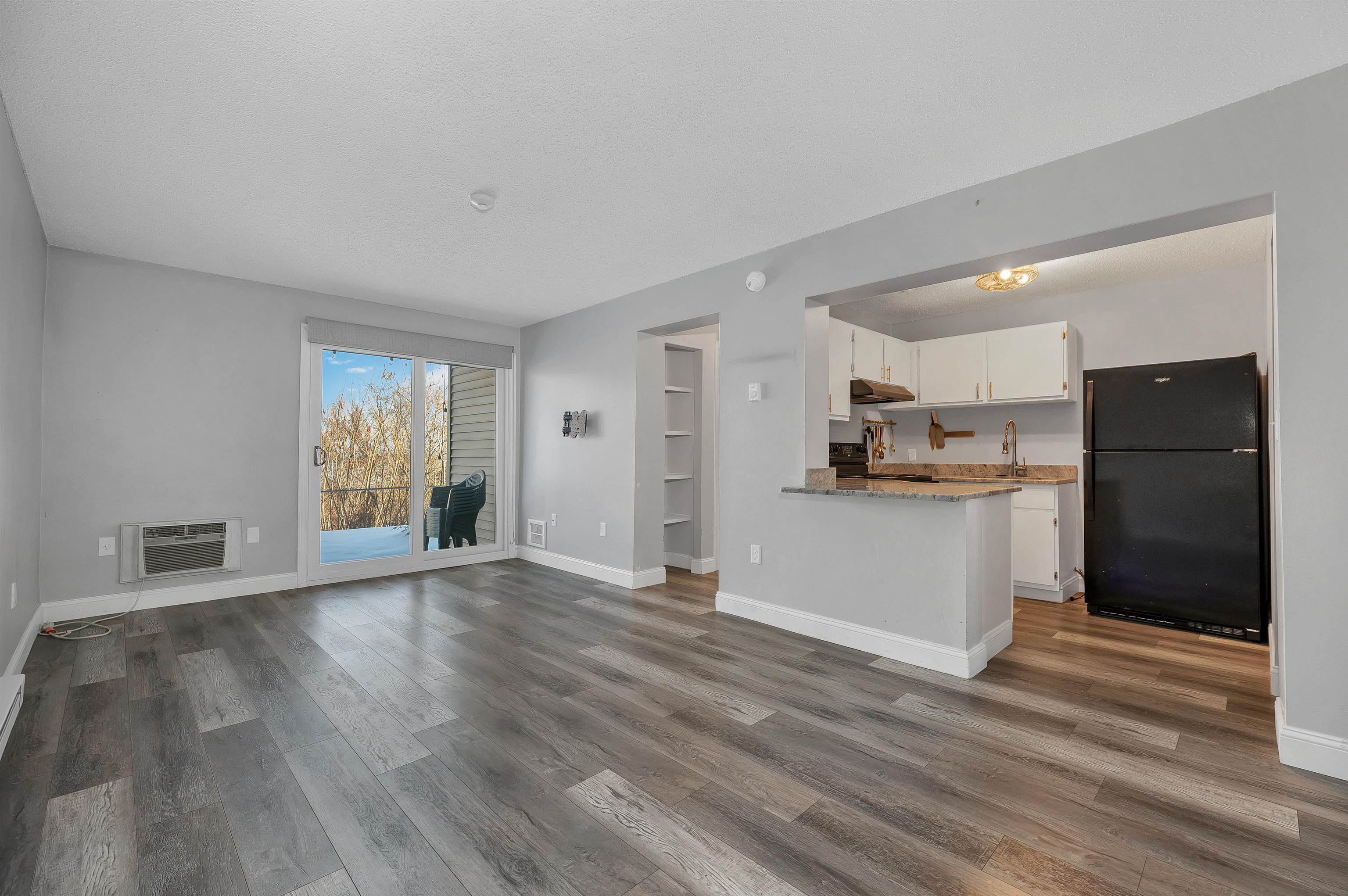 107 Treetop Circle, Unit 11 Laconia, NH 03246 - Photo 3 of 43