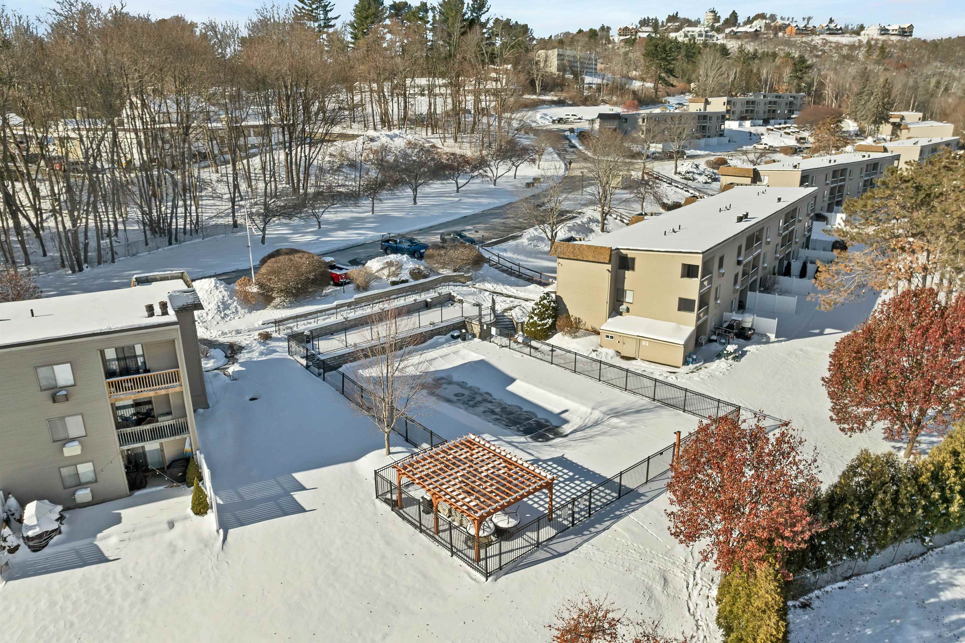 107 Treetop Circle, Unit 11 Laconia, NH 03246 - Photo 34 of 43