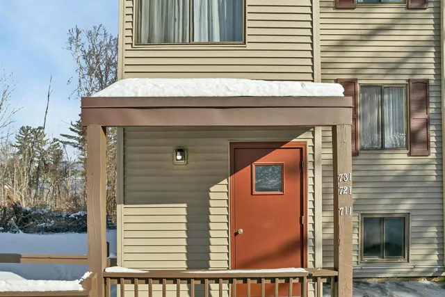 $235,000 | 107 Treetop Circle, Unit 11, Laconia, NH 03246