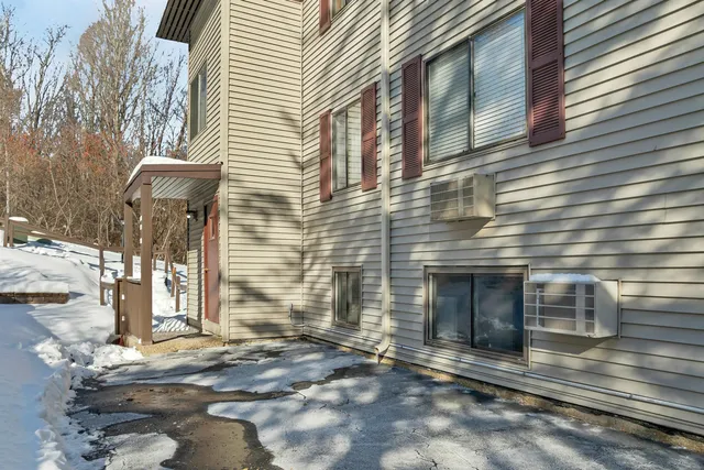 $235,000 | 107 Treetop Circle, Unit 11, Laconia, NH 03246