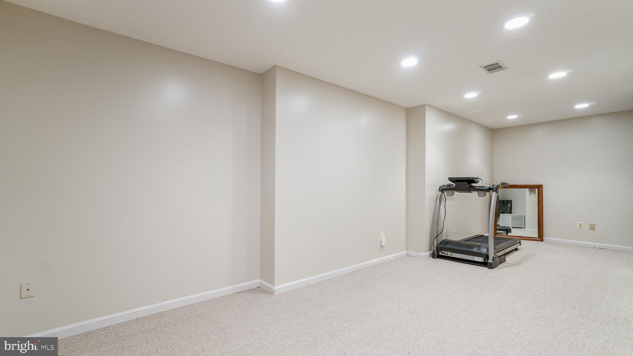 11238 Country Club Road New Market, MD 21774 - Photo 32 of 36 Gallery Image 32