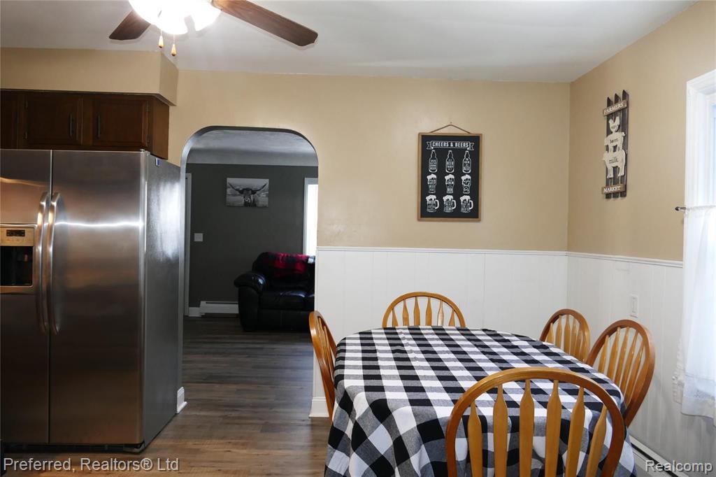 13975 Sheldon Road Belleville, MI 48111 - Photo 9 of 23