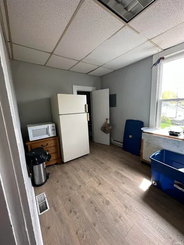 $137,500 | 220 East Van Buren Street, Columbia City, IN 46725