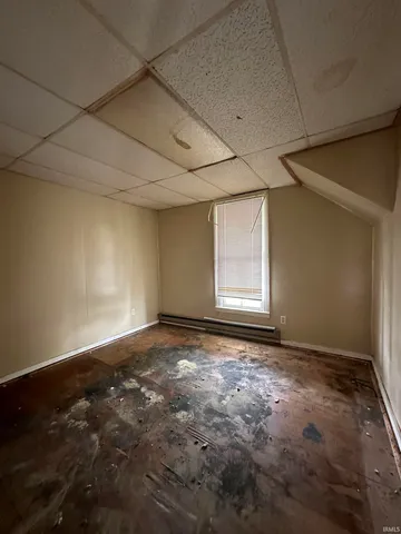 $137,500 | 220 East Van Buren Street, Columbia City, IN 46725