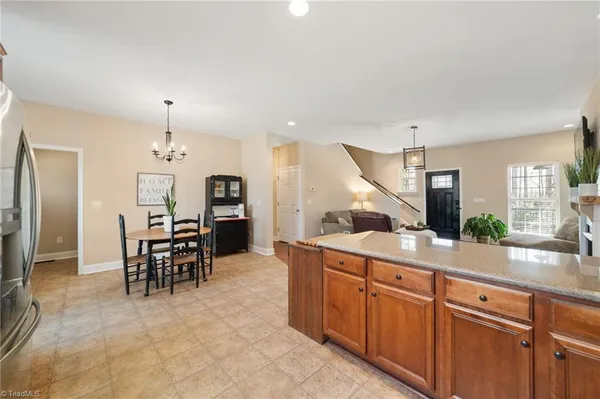 $400,000 | 6309 Us Highway, Summerfield, NC 27358