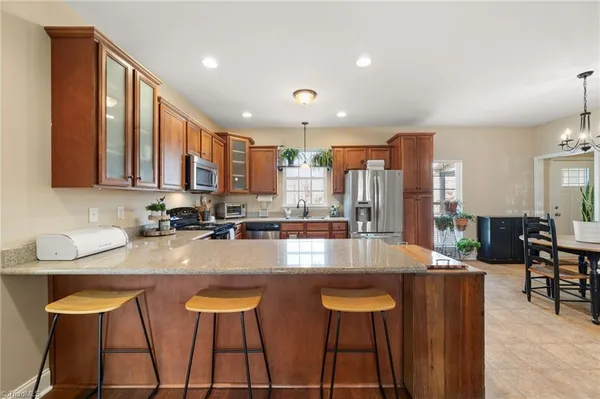 $400,000 | 6309 Us Highway, Summerfield, NC 27358