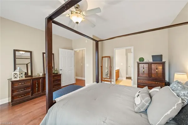 $400,000 | 6309 Us Highway, Summerfield, NC 27358