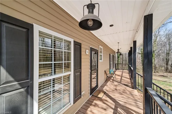 $400,000 | 6309 Us Highway, Summerfield, NC 27358