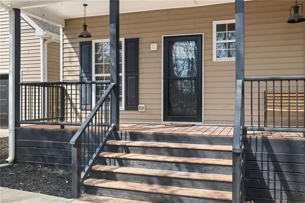 $400,000 | 6309 Us Highway, Summerfield, NC 27358