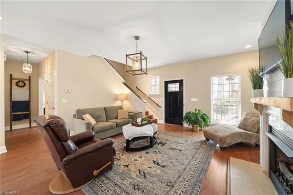 $400,000 | 6309 Us Highway, Summerfield, NC 27358