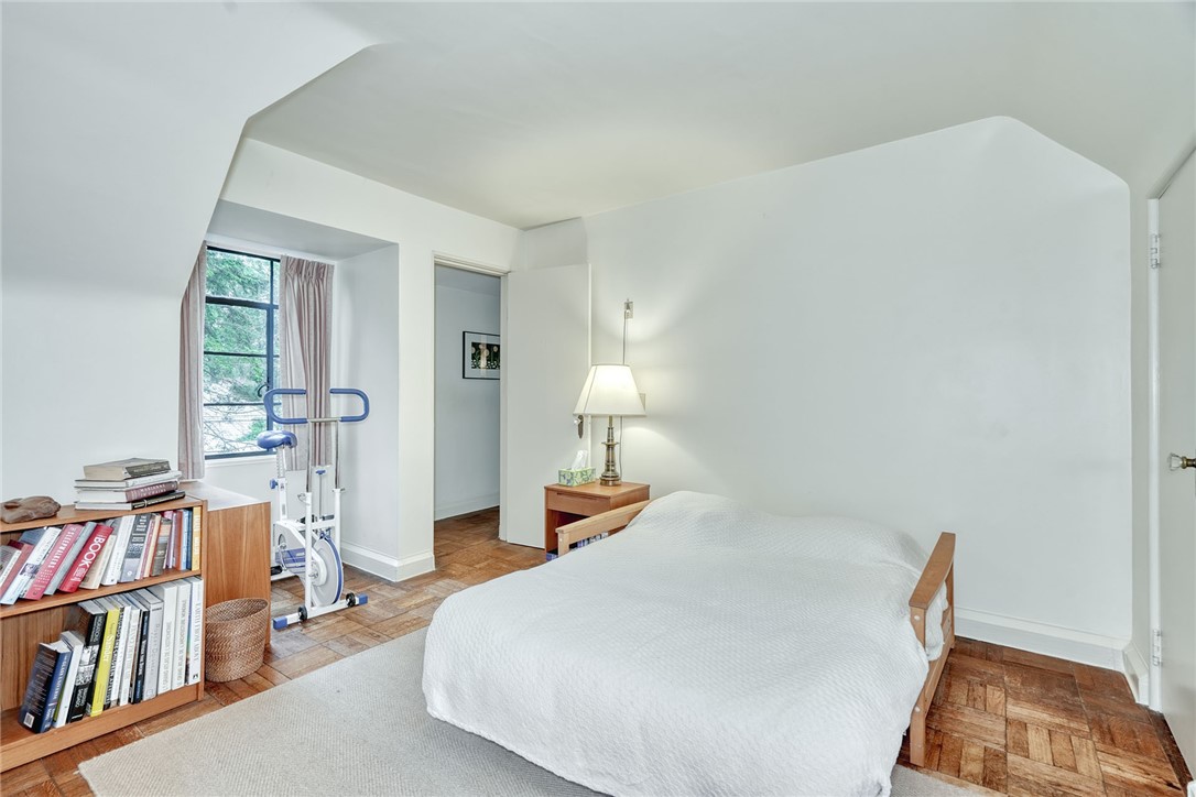 160 Commonwealth Road Brighton, NY 14618 - Photo 32 of 45 Second floor bedroom