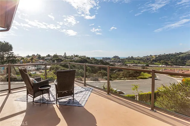 $1,949,000 | 202 Cima De Colina, Pismo Beach, CA 93449