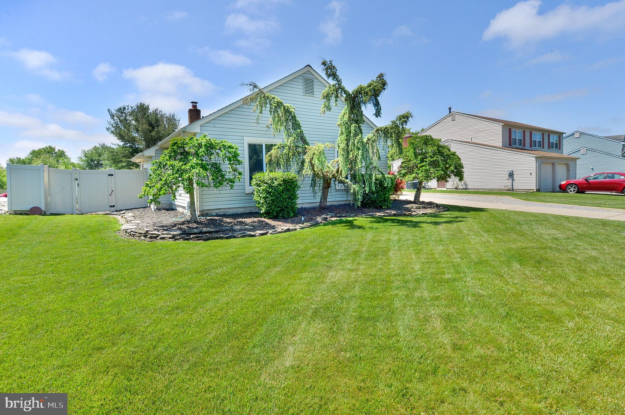 11 Old Mill Road Sewell, NJ 08080 - Photo 3 of 23