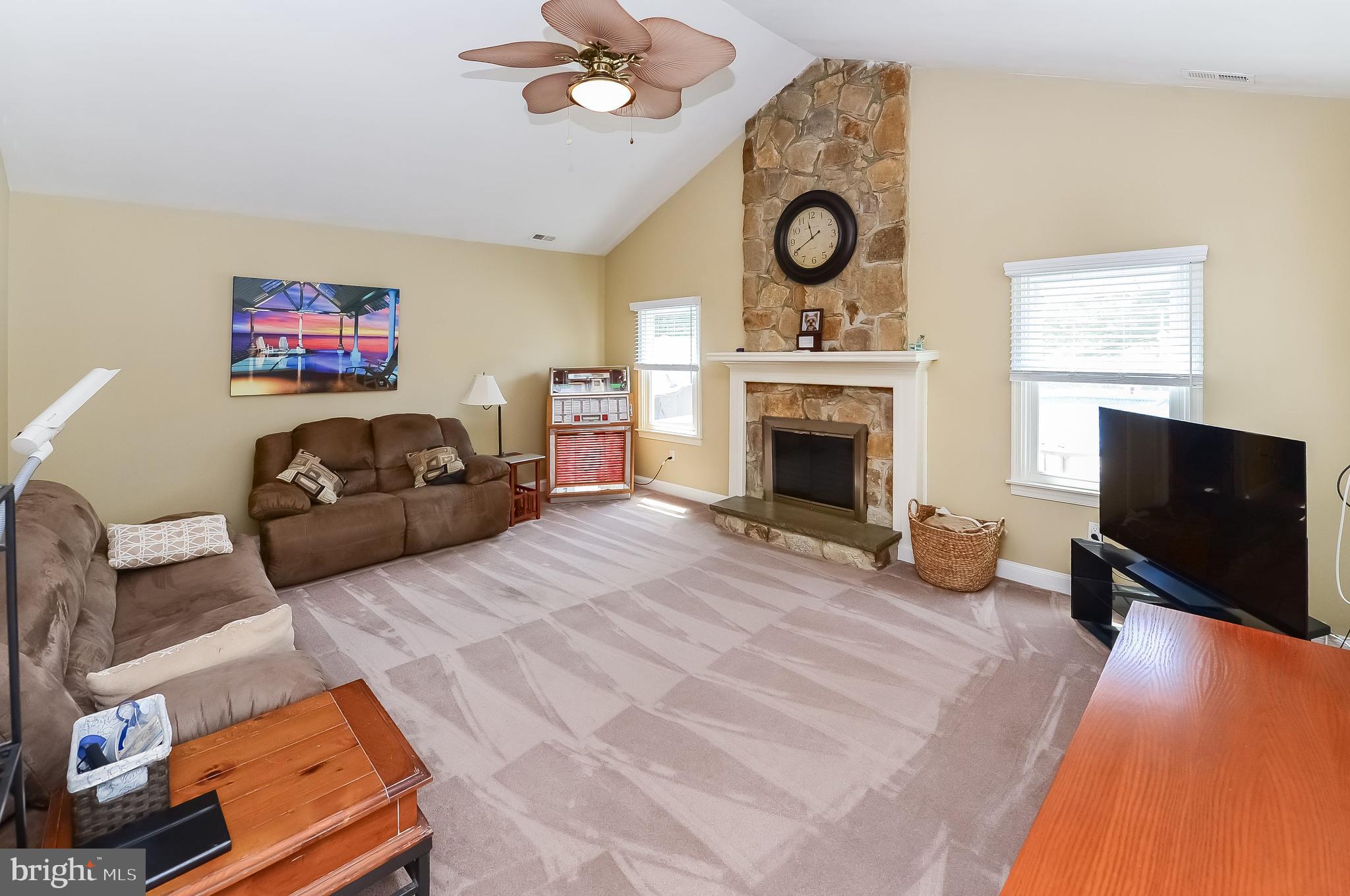 11 Old Mill Road Sewell, NJ 08080 - Photo 4 of 23