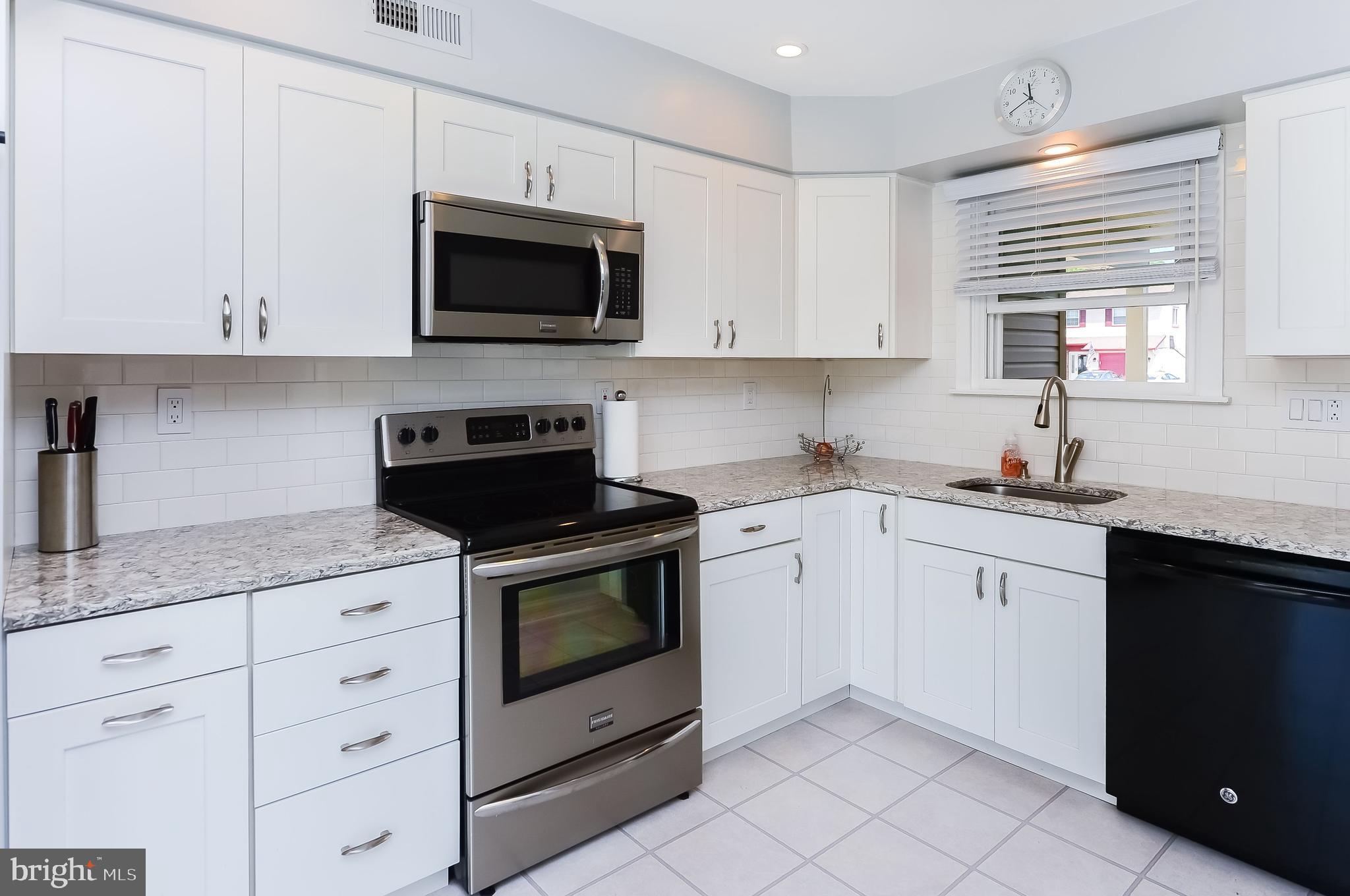 11 Old Mill Road Sewell, NJ 08080 - Photo 8 of 23