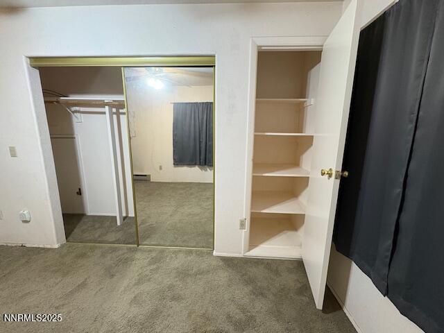 950 H Street Hawthorne, NV 89415 - Photo 11 of 26 a view of an empty room