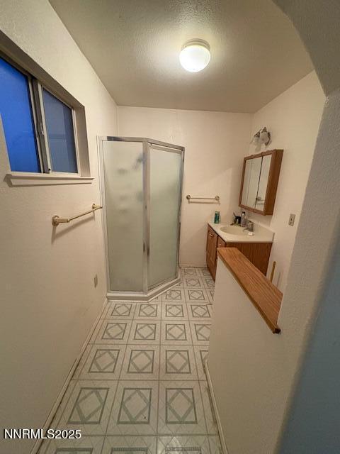 950 H Street Hawthorne, NV 89415 - Photo 13 of 26 a view of walk in closet