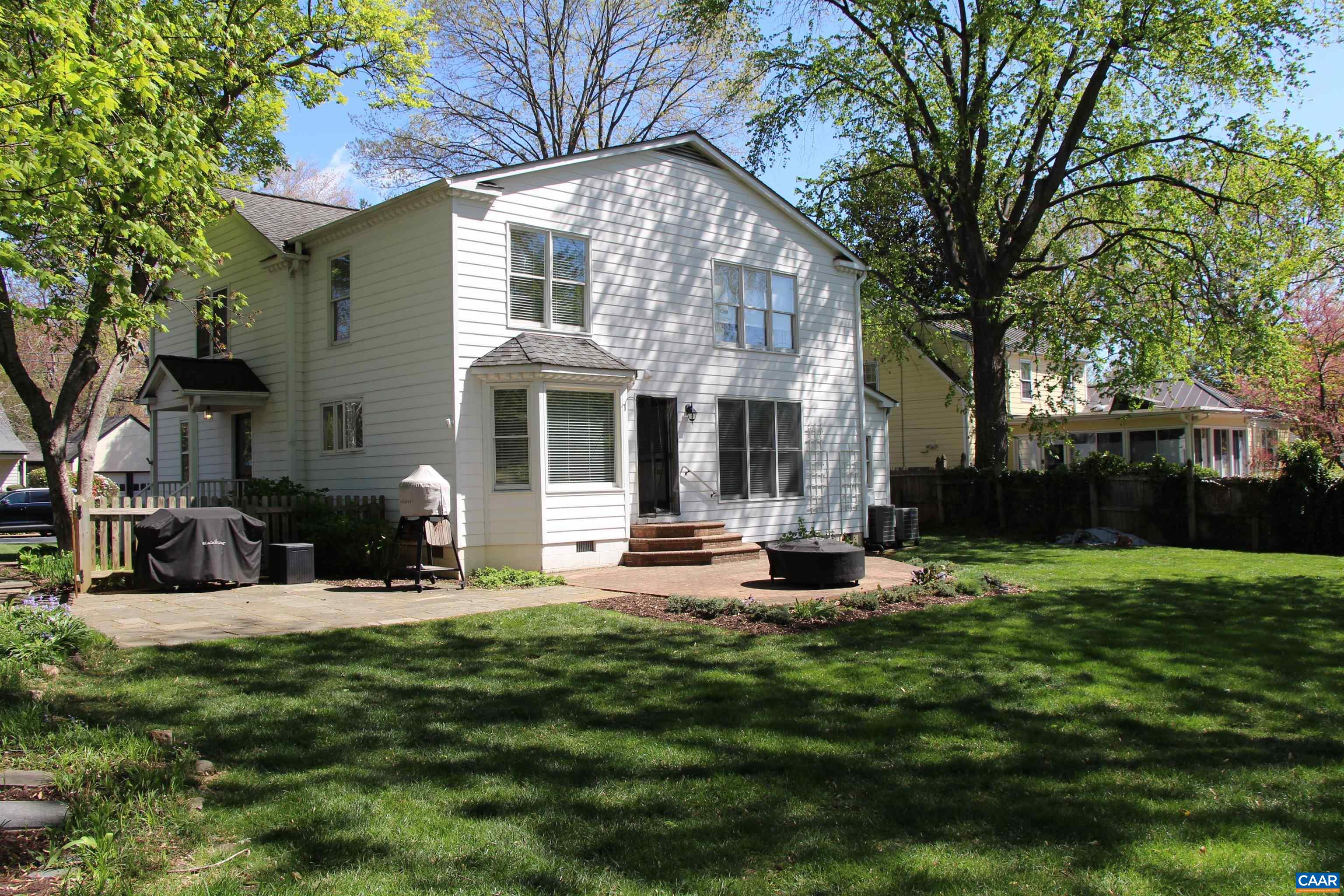 1512 Rutledge Avenue Charlottesville, VA 22903 - Photo 3 of 22 Gallery Image 3