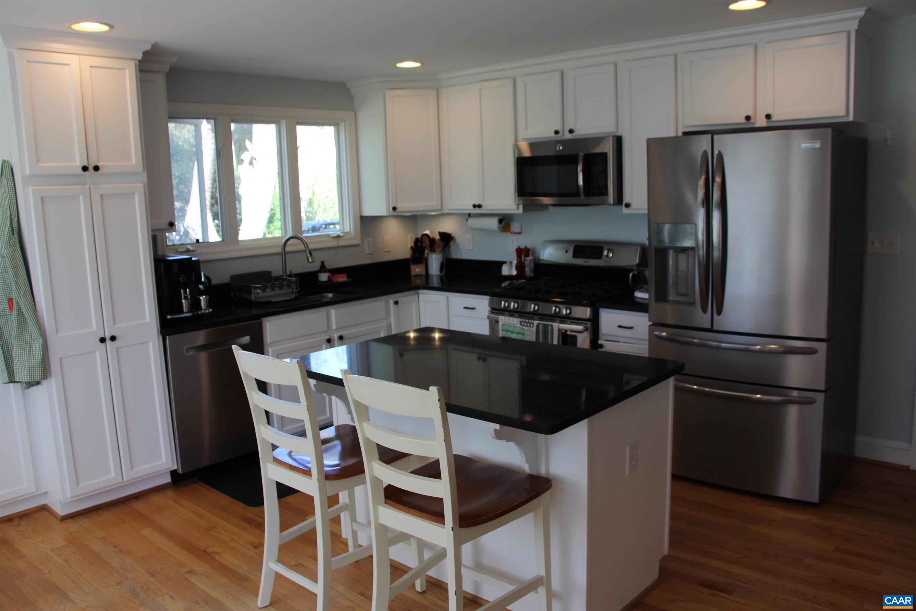 1512 Rutledge Avenue Charlottesville, VA 22903 - Photo 9 of 22 Gallery Image 9