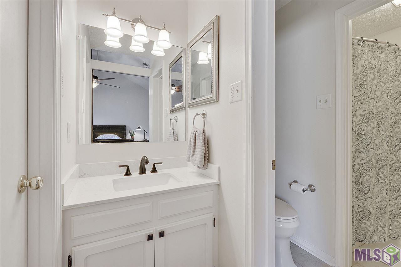 983 Ridgepoint Court, Unit 983 Baton Rouge, LA 70810 - Photo 9 of 12 Gallery Image 9
