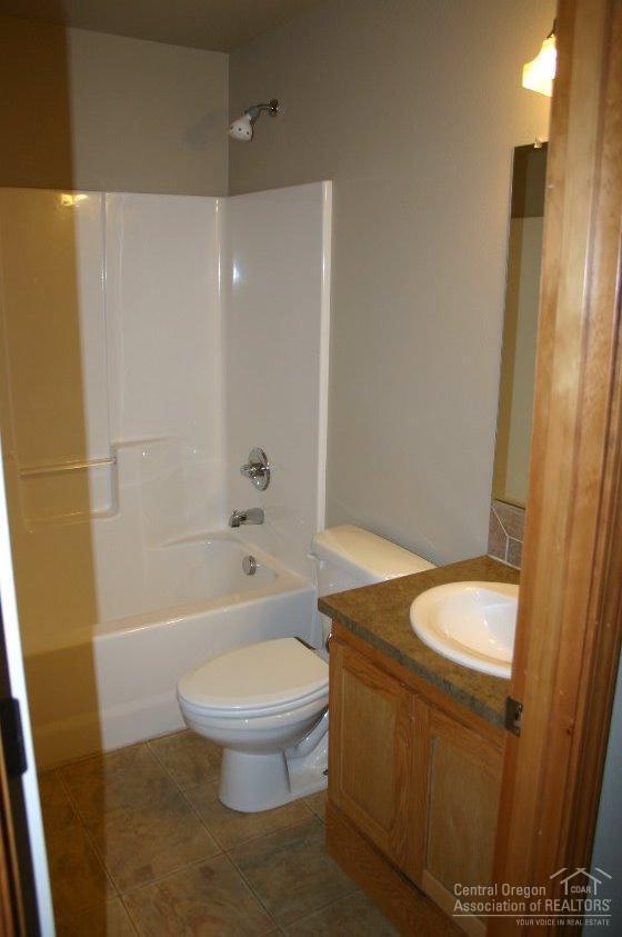 63221 Northeast Boyd Acres Road Bend, OR 97701 - Photo 12 of 18 Additional Photo