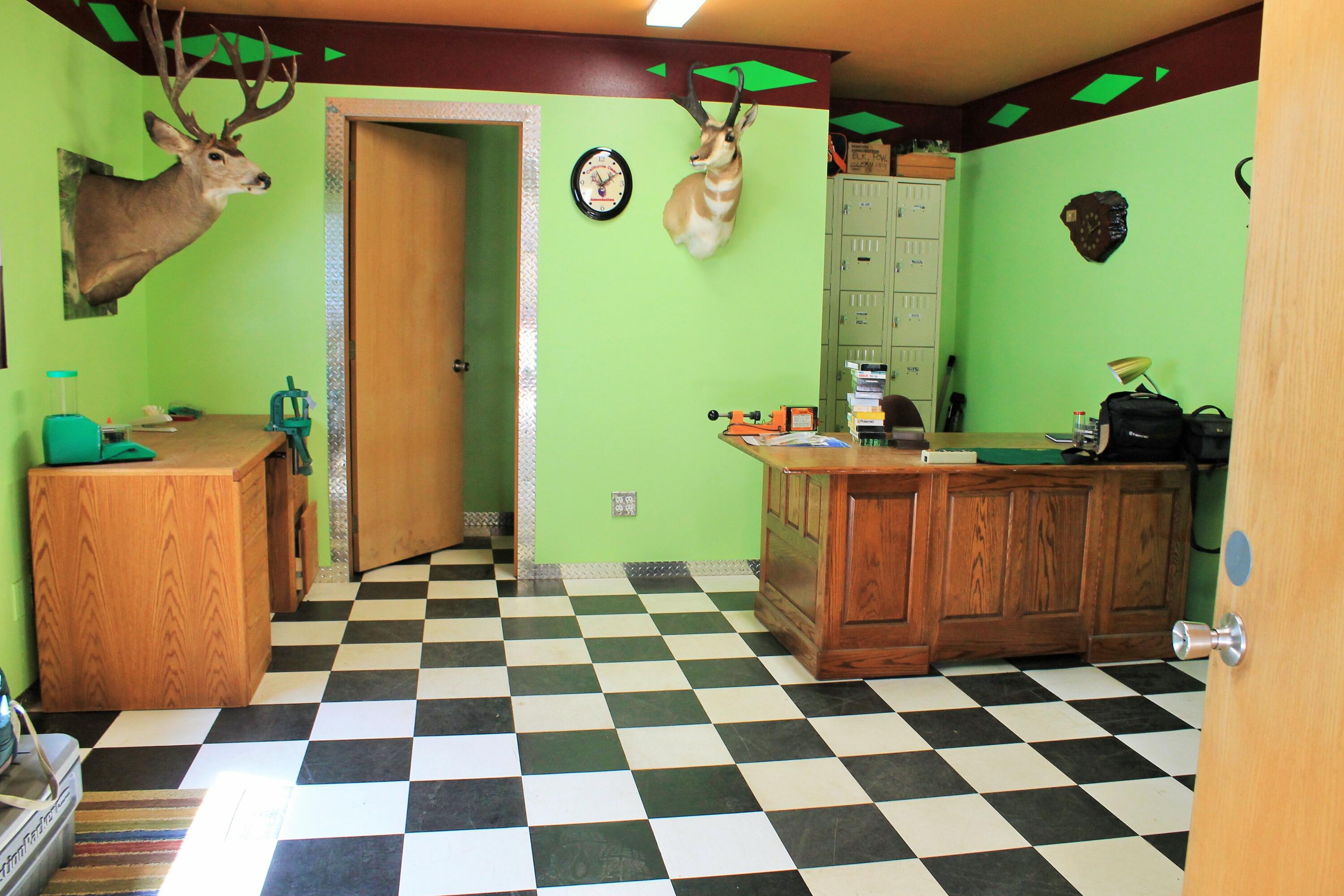15324 Antioch Road White City, OR 97503 - Photo 39 of 51 Shop