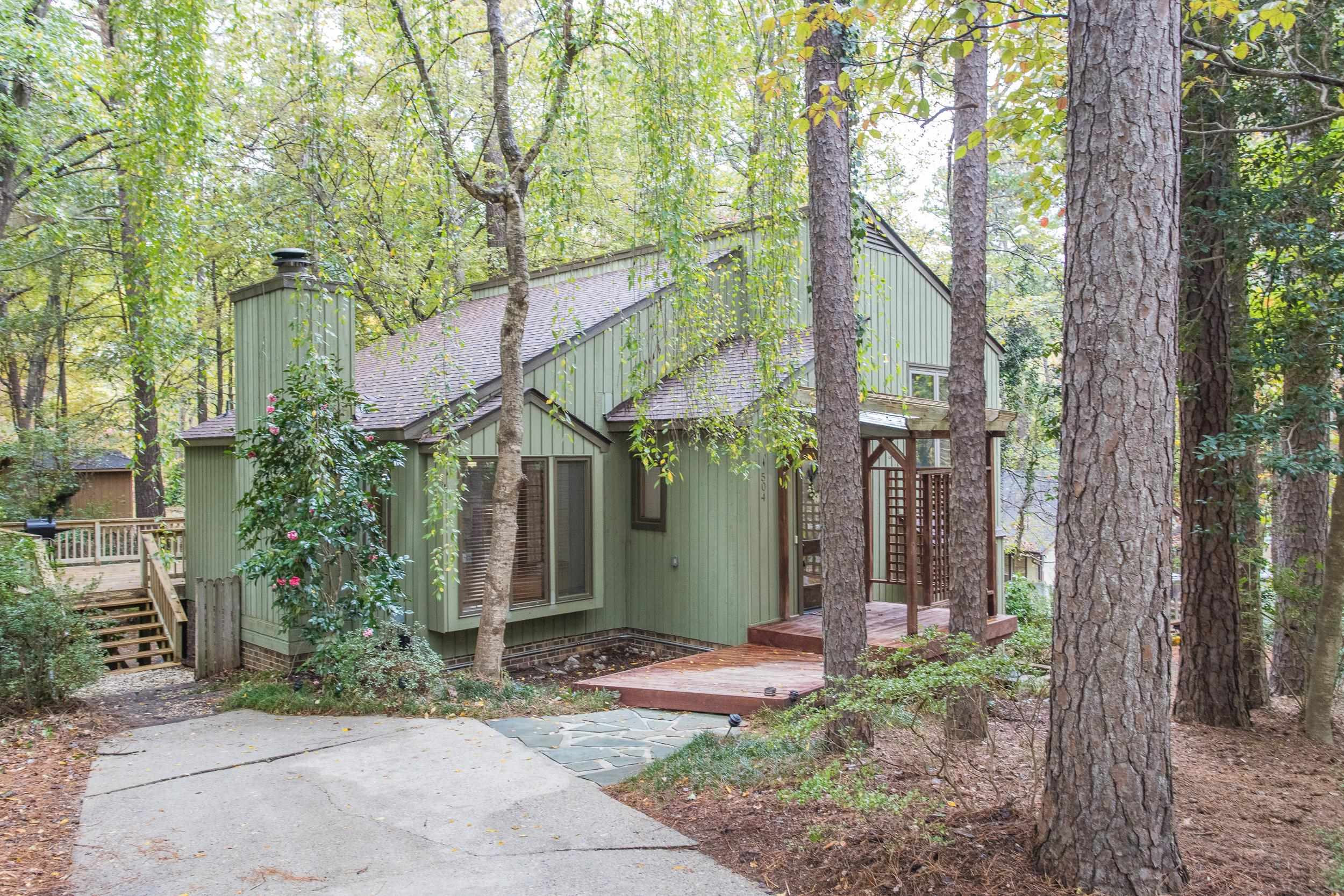 504 Merrie Road Raleigh, NC 27606 - Photo 1 of 30 Photo 1