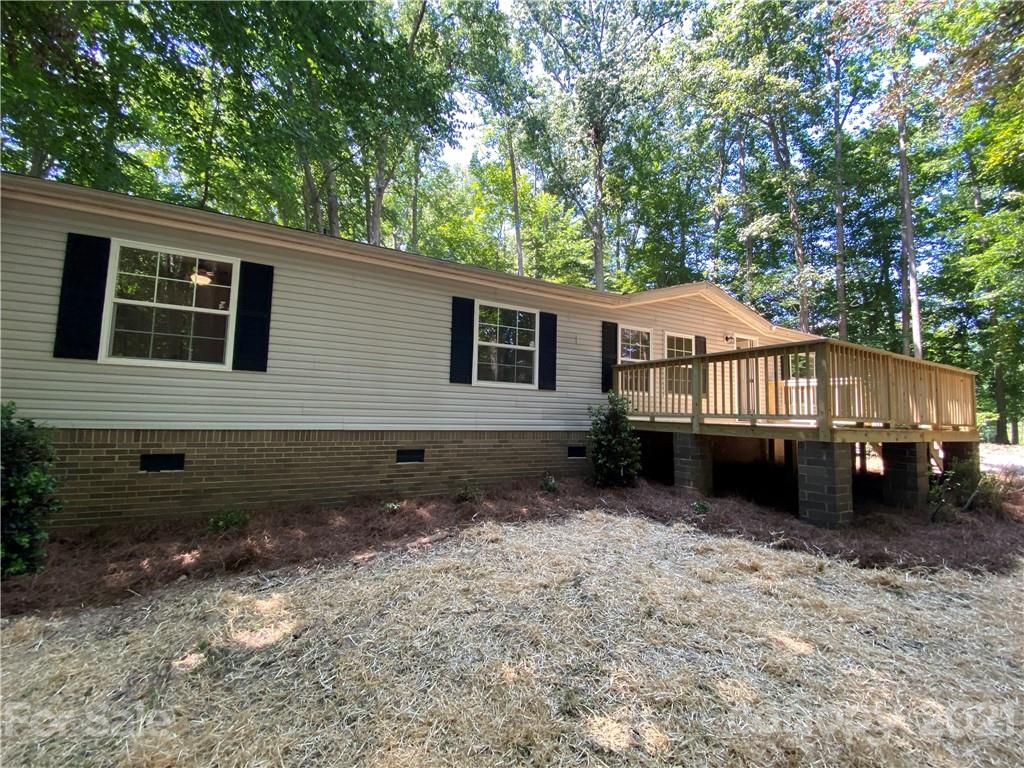 1150 Shore Acres Road Salisbury, NC 28146 - Photo 1 of 25 Gallery Image 1