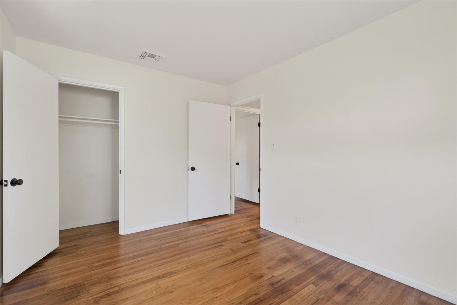 3510 Ardmore Road Sacramento, CA 95821 - Photo 15 of 32