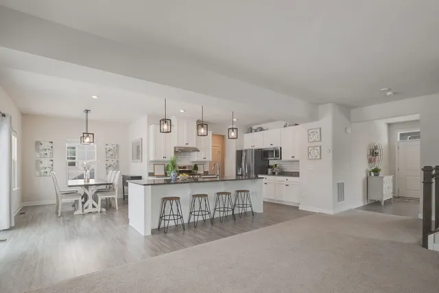 $459,900 | 1834 Tall Oaks Drive, Antioch, IL 60002