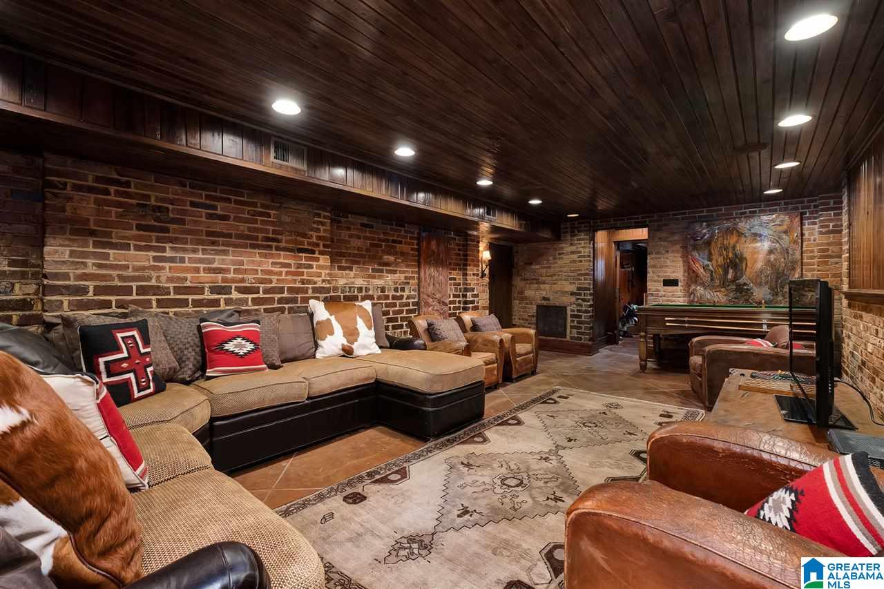 2740 Abingdon Road Birmingham, AL 35243 - Photo 33 of 50