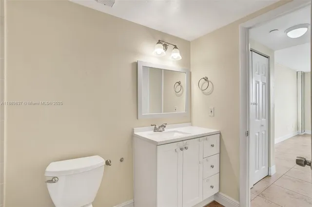 $189,000 | 1470 Northeast 123rd Street, Unit A1213, North Miami, FL 33161