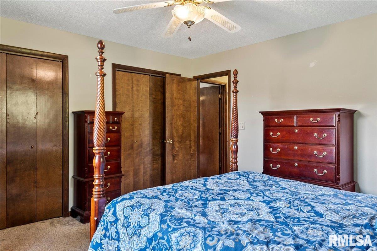 3004 Interlacken Drive Springfield, IL 62704 - Photo 20 of 42 Gallery Image 20