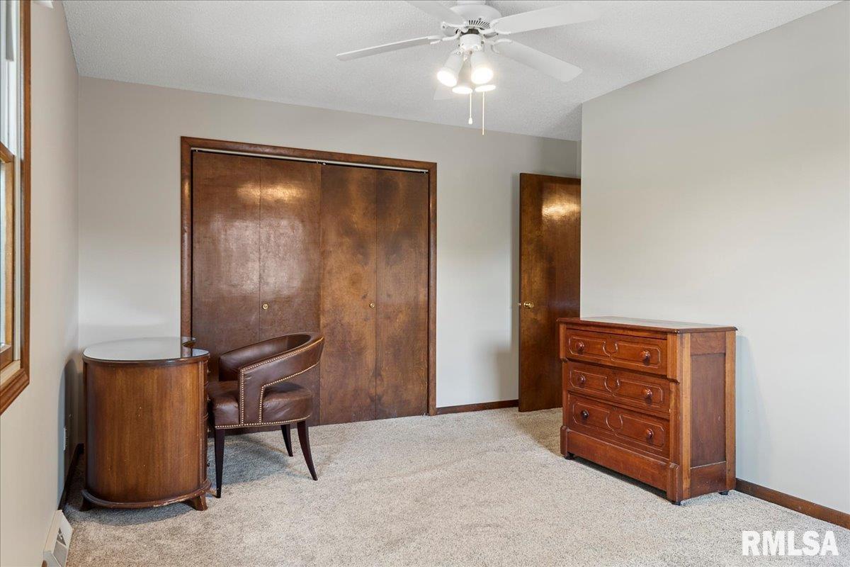 3004 Interlacken Drive Springfield, IL 62704 - Photo 23 of 42 Gallery Image 23