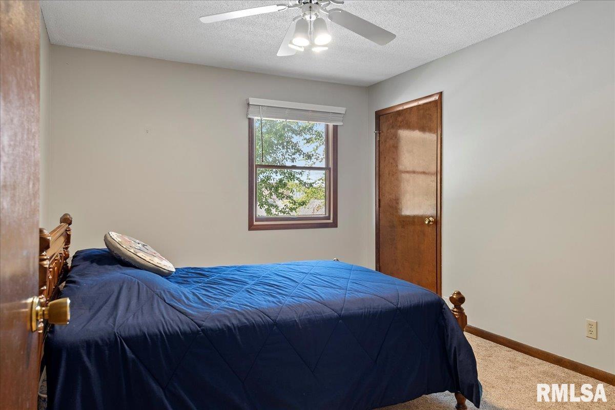 3004 Interlacken Drive Springfield, IL 62704 - Photo 24 of 42 Gallery Image 24