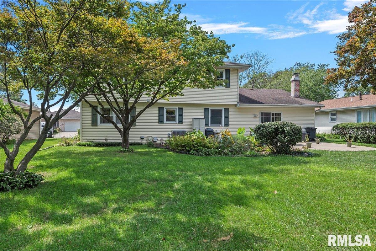 3004 Interlacken Drive Springfield, IL 62704 - Photo 35 of 42 Gallery Image 35