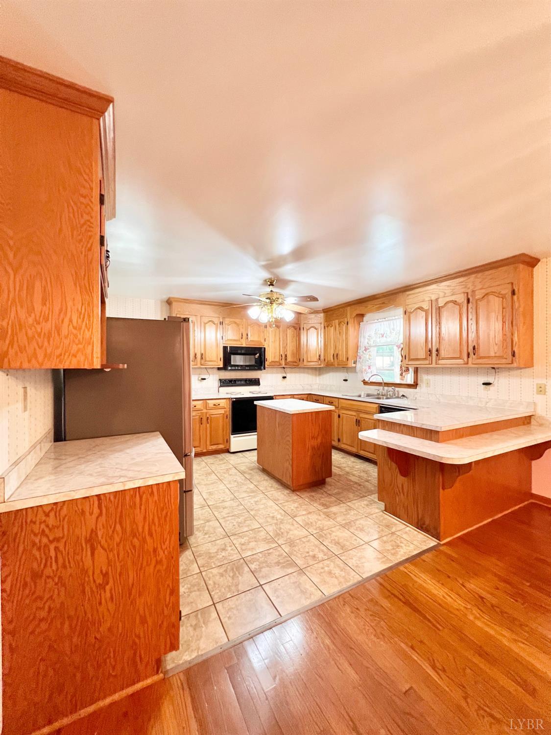 687 Partridge Creek Road Amherst, VA 24521 - Photo 6 of 47 Gallery Image 6
