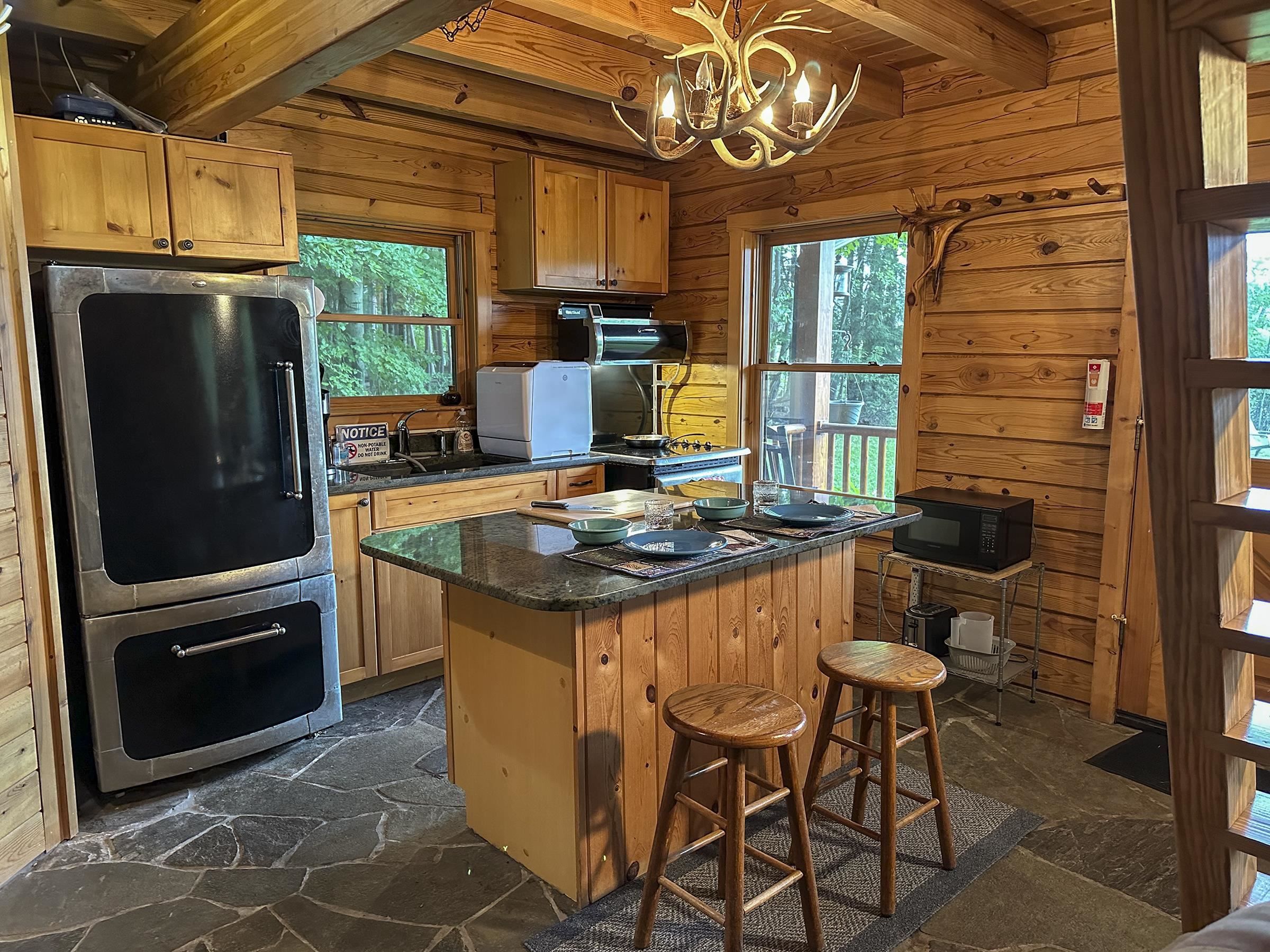 3900 Swaney Road Traverse City, MI 49686 - Photo 20 of 41