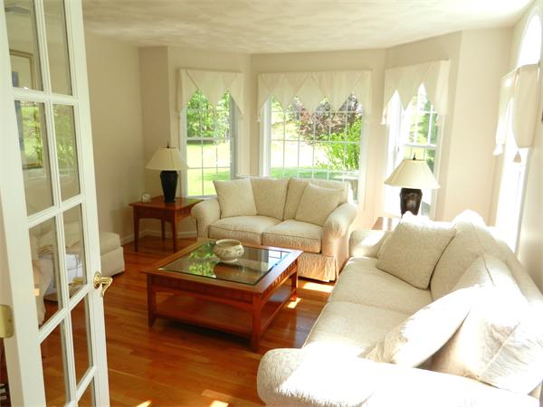 6 Exeter Road Hudson, MA 01749 - Photo 8 of 19 Gallery Image 8