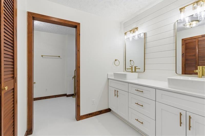 214 Bruce Road Douglasville, GA 30134 - Photo 16 of 52