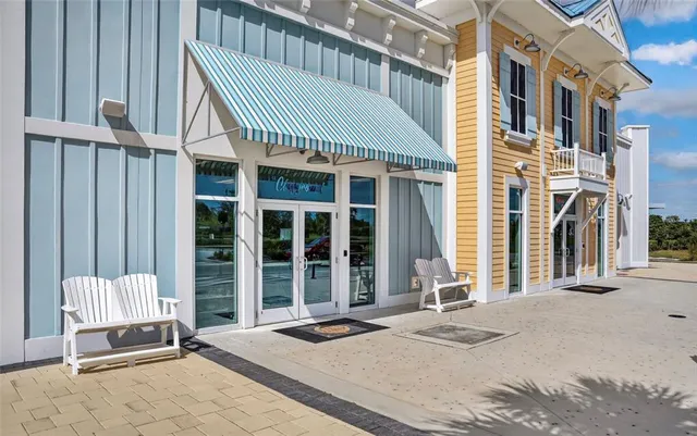 a view of a building entrance