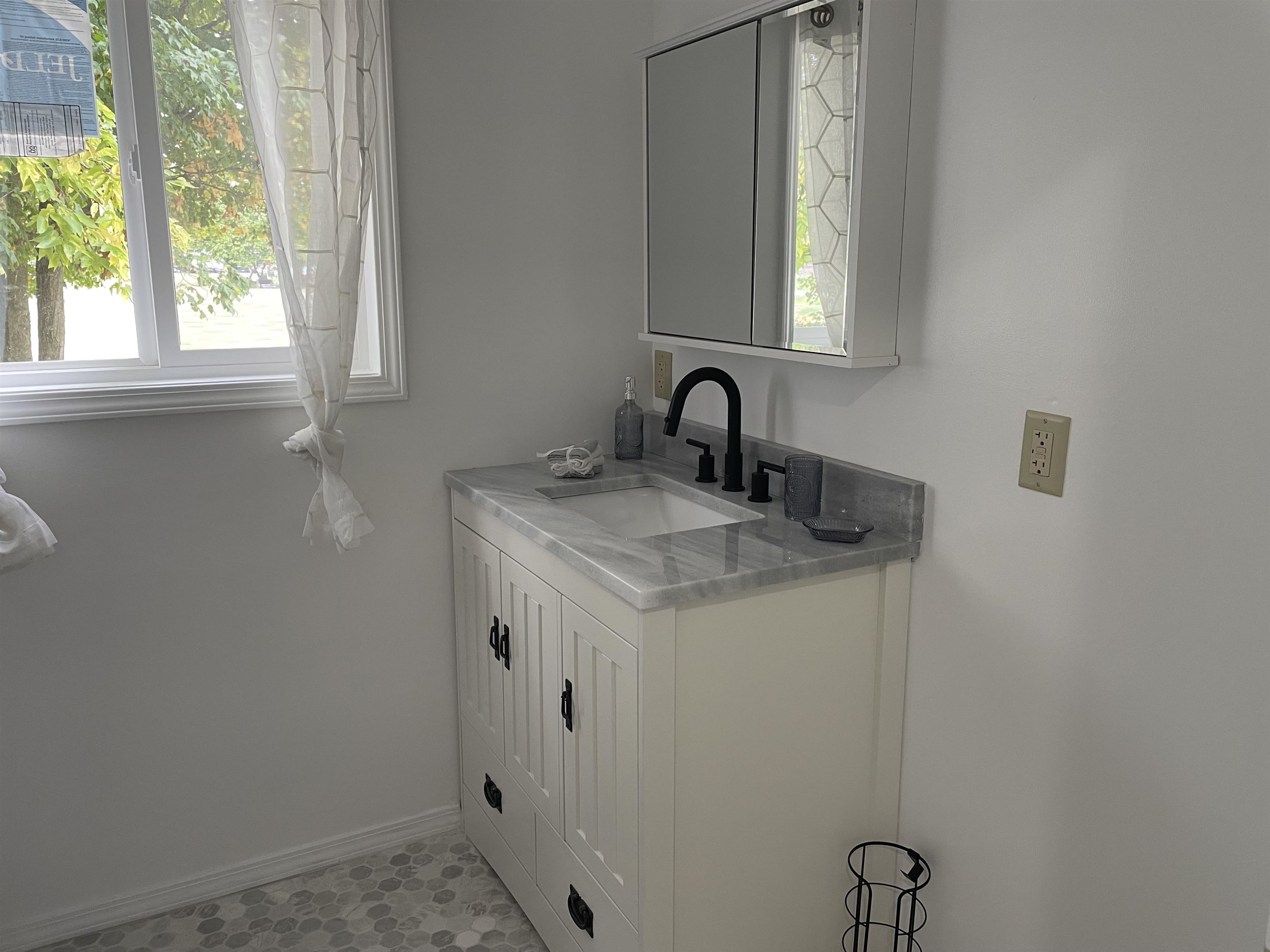 250 North Indiana Street Waterloo, IN 46793 - Photo 17 of 27