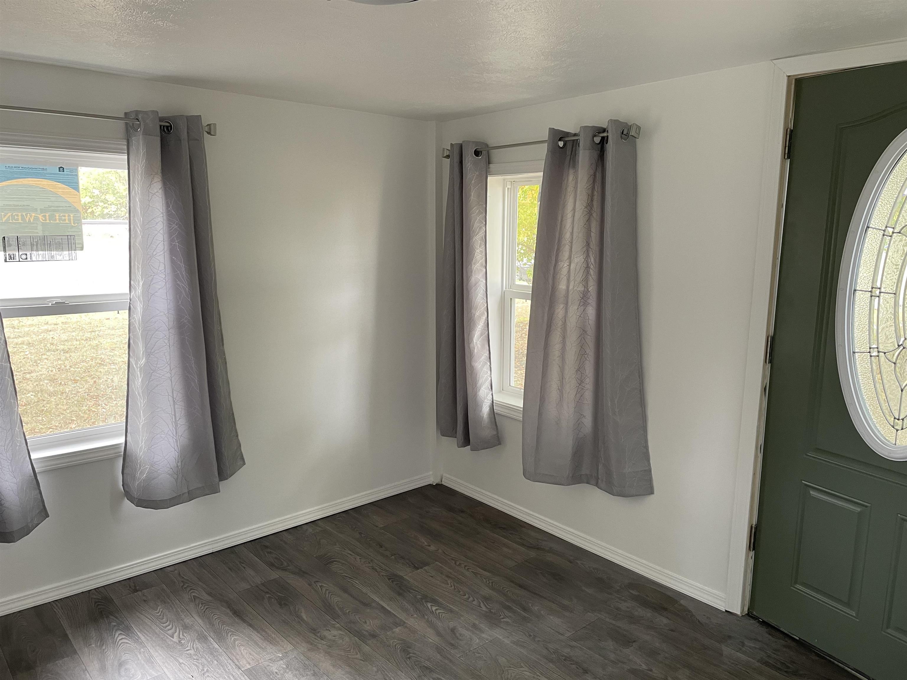 250 North Indiana Street Waterloo, IN 46793 - Photo 4 of 27