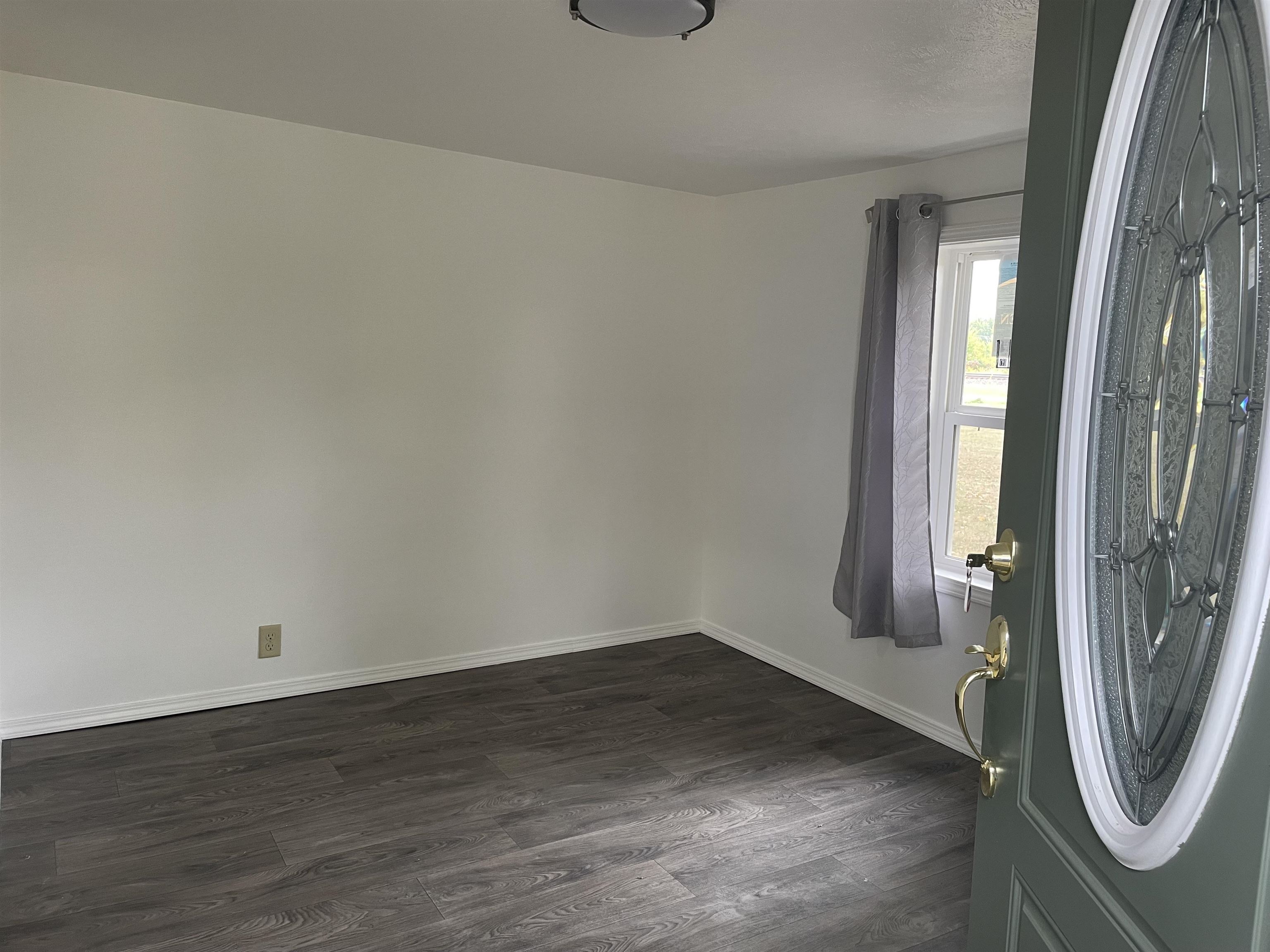 250 North Indiana Street Waterloo, IN 46793 - Photo 5 of 27