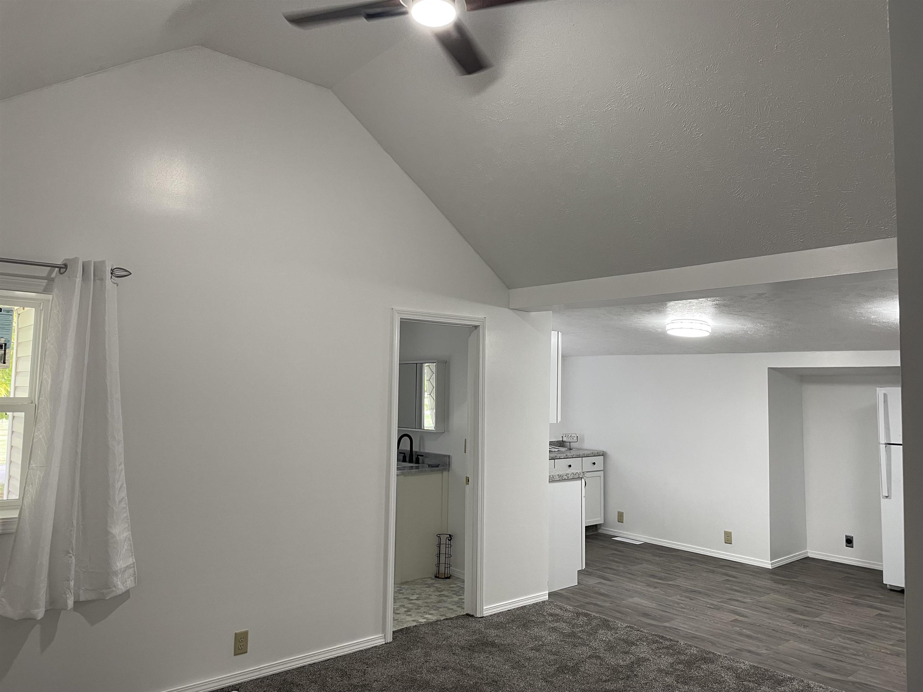 250 North Indiana Street Waterloo, IN 46793 - Photo 8 of 27