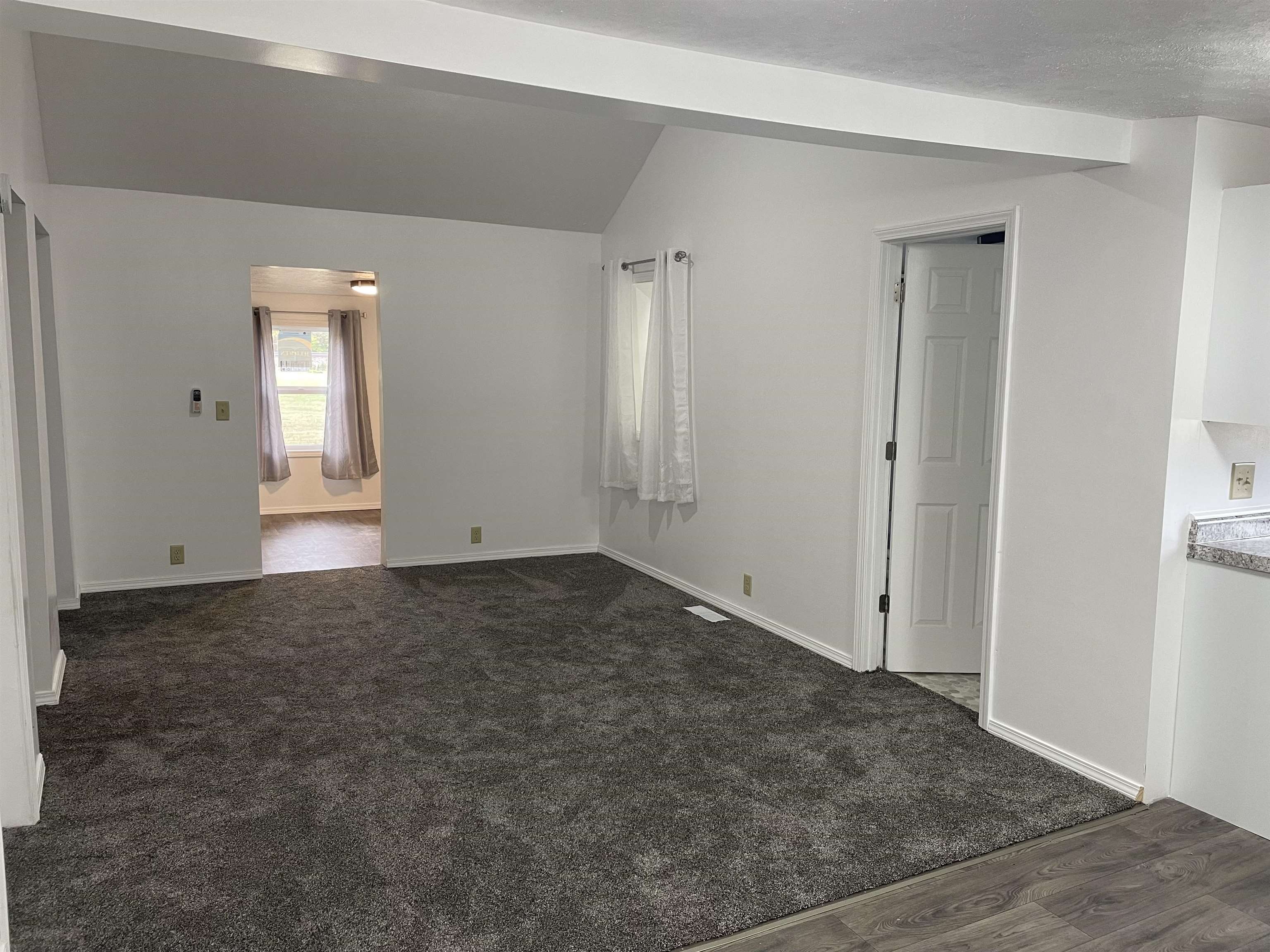 250 North Indiana Street Waterloo, IN 46793 - Photo 10 of 27