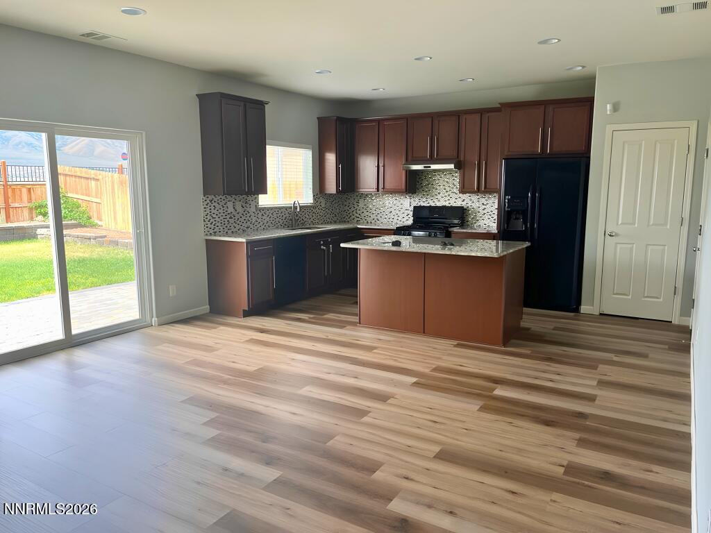 11042 Marymount Drive Reno, NV 89506 - Photo 3 of 13 kitchen