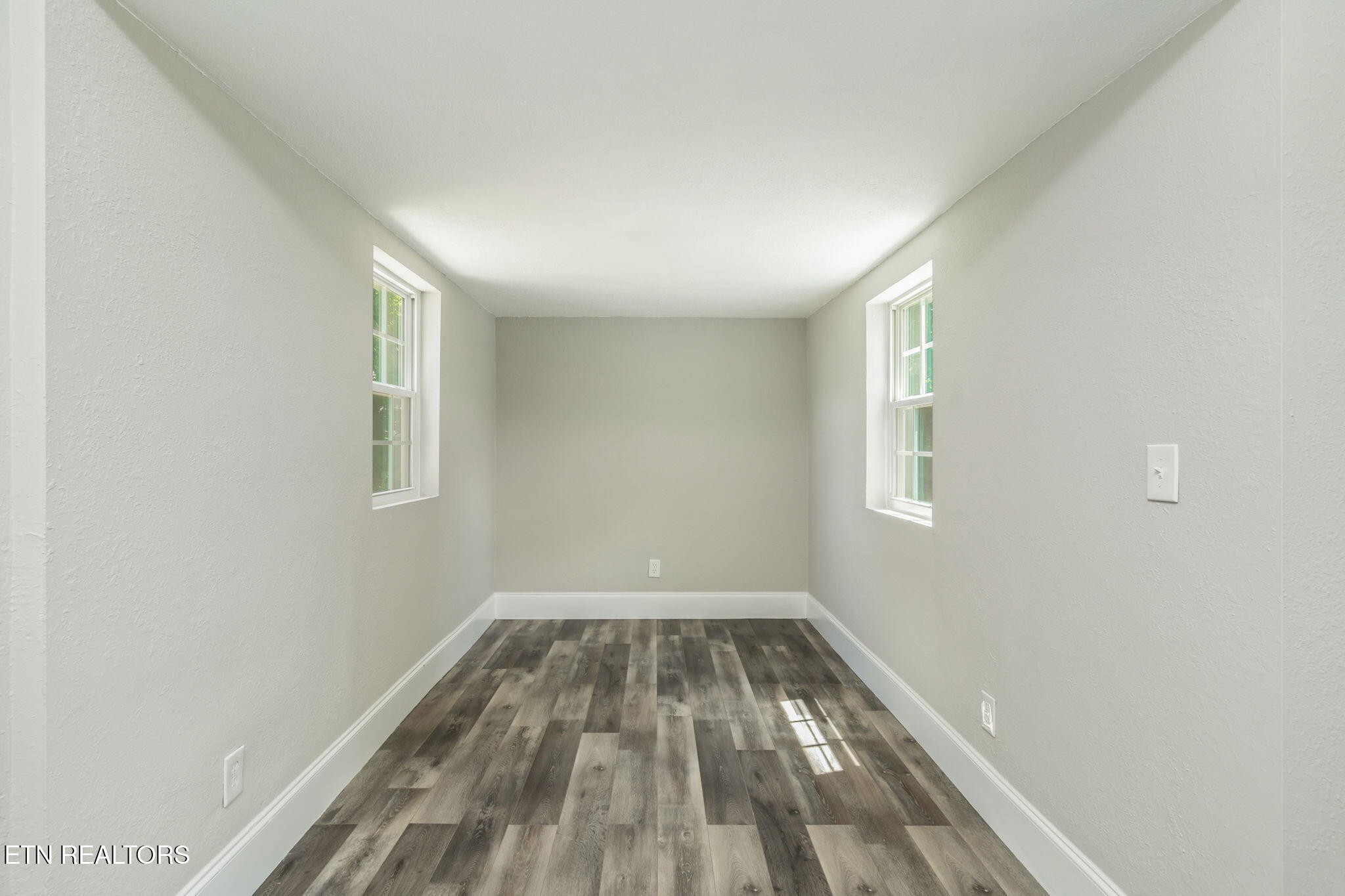 1911 Crest Road Maryville, TN 37804 - Photo 11 of 51 Gallery Image 11